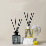 Gardenia Reed Diffuser Set view 1